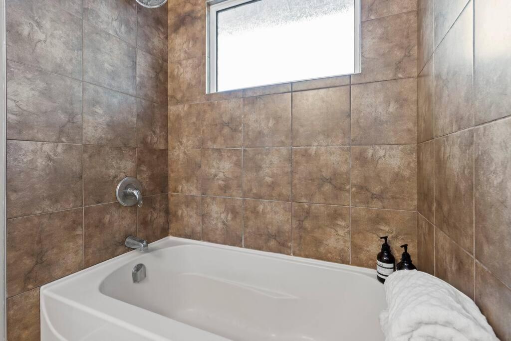 Holiday home Elegant Boho Retreat - 8 Min To Wem